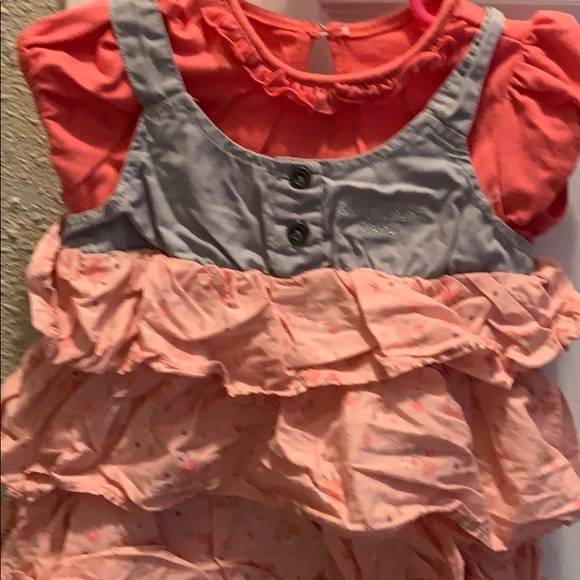 EUC Calvin Klein’s two girls outfit - Picture 4 of 7